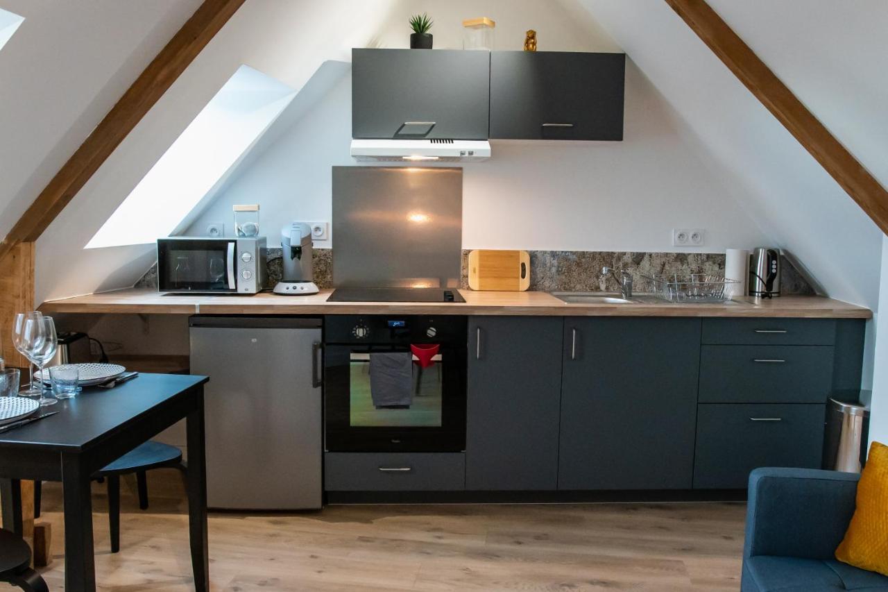 Confortable T1bis rénové, au cœur d'un bourg calme La Chapelle-Neuve  Esterno foto